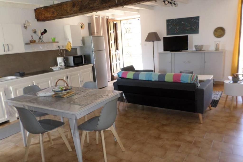 Appartement De Charme Entre Mer Et Montagne Sollacaro Exterior foto
